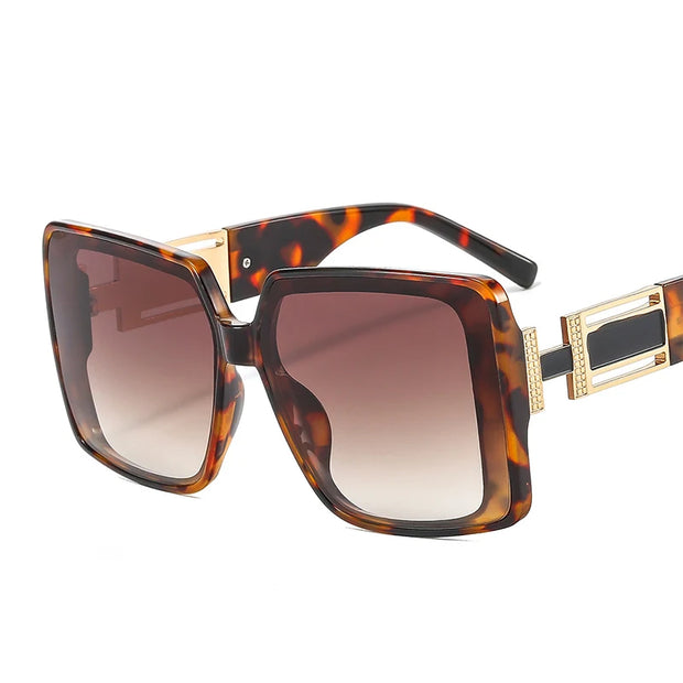 GL TRENDY Square Sunglasses - Shop All Digital 